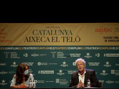 La presidenta de Adetca, Isabel Vidal, y el vicepresidente, Toni Albadalejo, en la presentación de la gala.