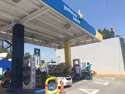 Una estación de gas natural vehicular en Monterrey.