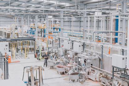 Una de las dos plantas de producción de Cermer, situadas en Villarreal, provincia de Castellón.