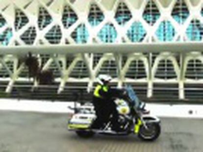 El Ayuntamiento busca una solución para seis motocicletas que apenas se han usado desde que escoltaron a Benedicto XVI en 2006