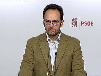 El PSOE "no aceptará planteamientos rupturistas" en Cataluña