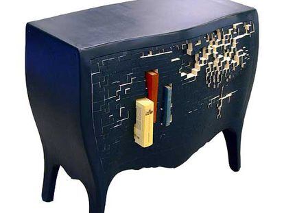 Librero diseñado por Ho Chung Tang para la firma Droog