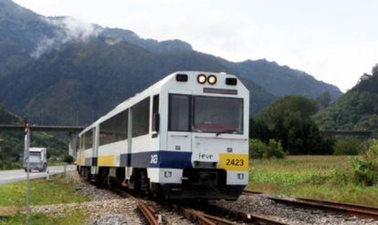 Tren FEVE en una foto de archivo.