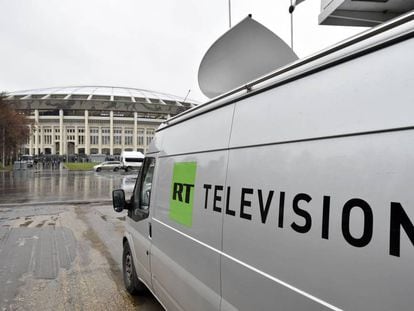 Una unidad m&oacute;vil de la cadena televisiva rusa RT, en Mosc&uacute;, el pasado fin de semana.