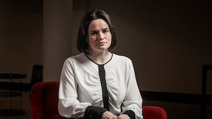 La líder de la oposición bielorrusa en el exilio, Svetlana Tijanóvskaya, este martes en un hotel de Madrid.