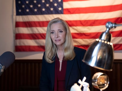 Lisa Kudrow en 'Death to 2020'.