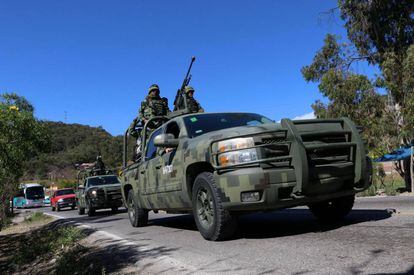 Militares, en una carretera de Guerrero