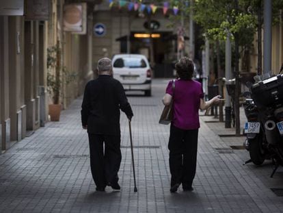 A la ciutat és important passejar badant.