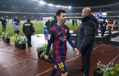 Messi se retira de Anoeta.