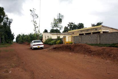 El centro se encuentra al final del camino de Mwulire, un pequeño pueblo del este de Ruanda a 50 minutos en coche desde la capital, Kigali.