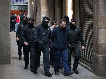 El catalán Baby White, cuando fue detenido el 11 de marzo.