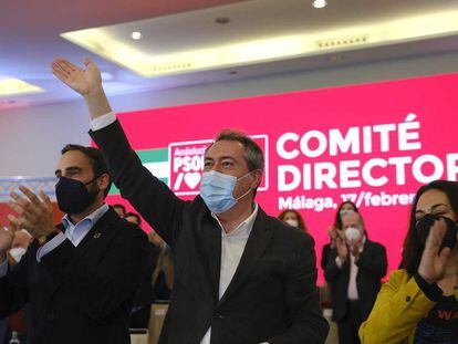 El secretario general del PSOE-A, Juan Espadas, tras la reunión del comité director del partido. / PSOE-A