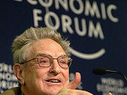 El estadounidense George Soros, ayer durante su conferencia en Davos.