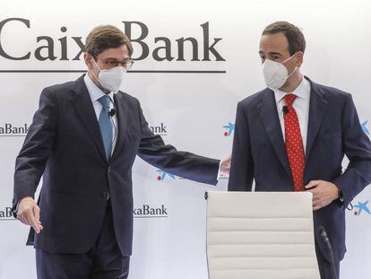 El presidente de CaixaBank, José Ignacio Goirigolzarri , y el consejero delegado de la entidad, Gonzalo Gortázar.