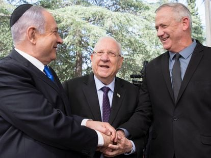 De izquierda a derecha, Netanyahu, el presidente Rivlin y Gantz , en septiembre de 2019 en Jerusalén.