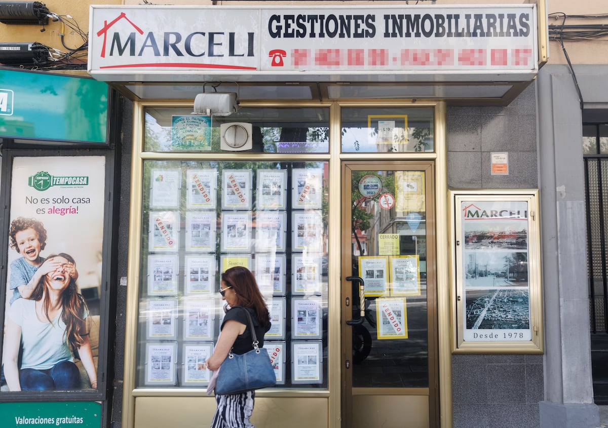 La compra de vivienda encadena nueve meses de retrocesos con una caída del 11% en octubre | Economía