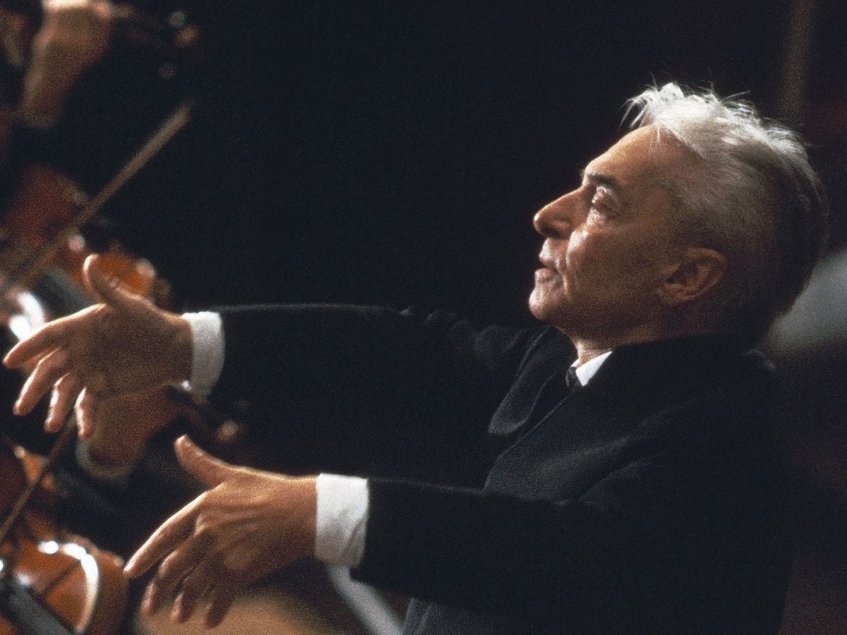 La modestia dell’uomo che collezionava i portici: questo era Karajan, il musicista che vendeva i detti come se fossero rock |  cultura |  icona