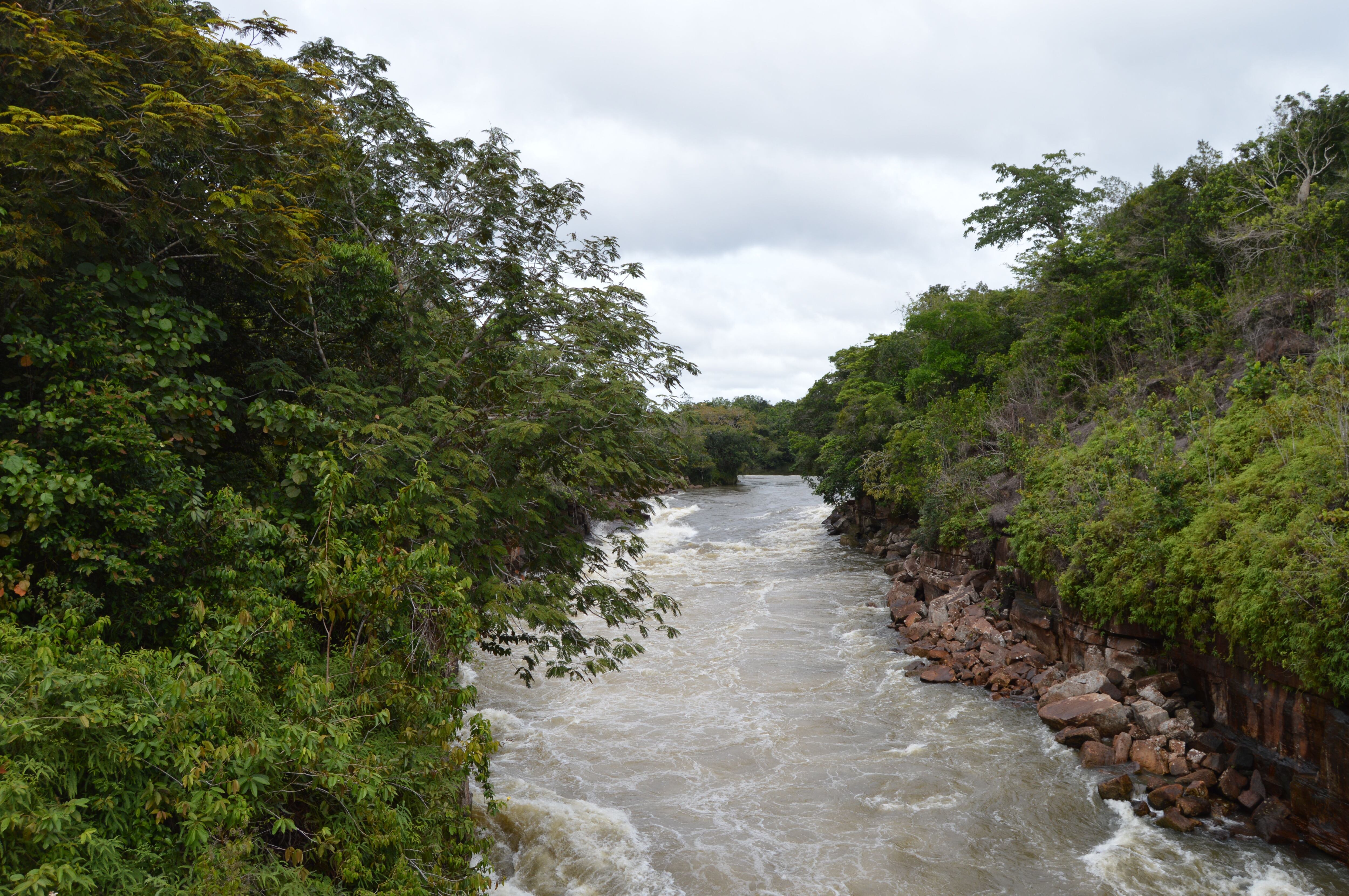 Río Igara Paraná, en La Chorrera (Amazonas).
