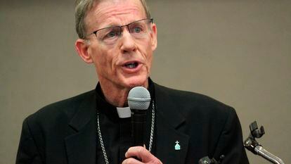 El arzobispo de Santa Fe, John Wester, en el anuncio de la bancarrota, en noviembre de 2018.