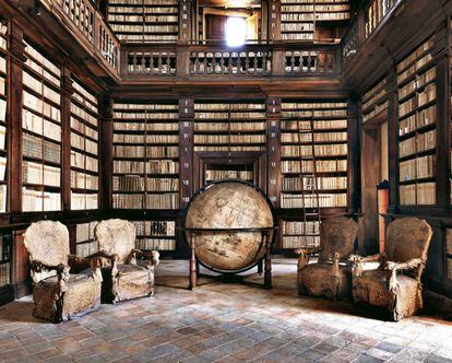 Biblioteca civil Romolo Spezioli, Fermo (Italia).