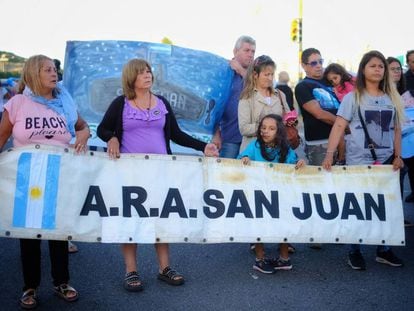 Los familiares del ARA San Juan contin&uacute;an con la esperanza de reencontrarse con los 44 tripulantes.
