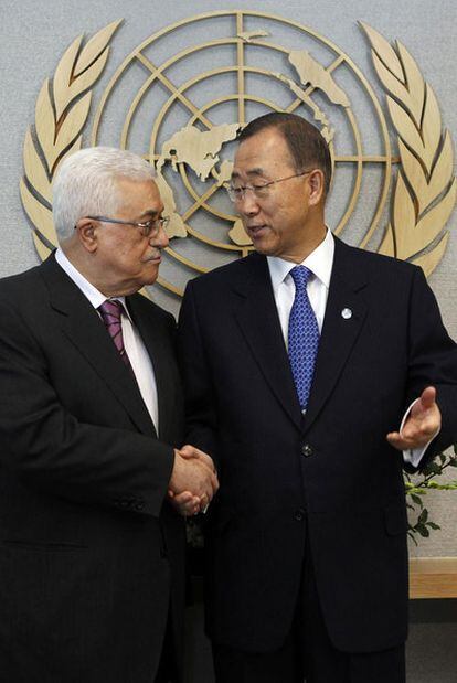 Mahmud Abbas y Ban Ki-moon, ayer en la sede de Naciones Unidas en Nueva York.