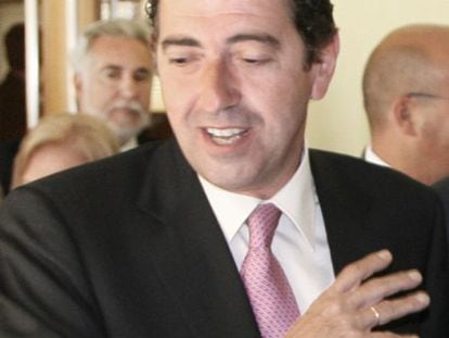 El Valedor do Pobo, durante su toma de posesi&oacute;n en la C&aacute;mara, en 2007. 