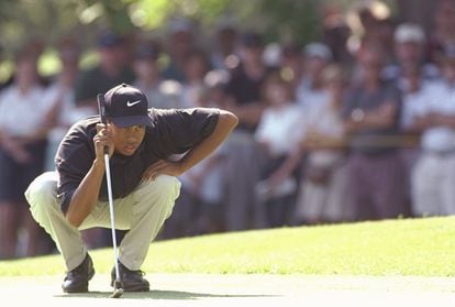 Tiger Woods, el 29 de agosto de 1996, hace 25 años, en su debut como profesional.