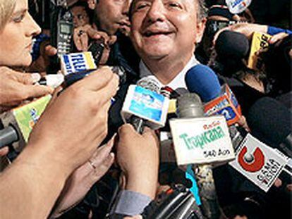 El candidato Álvaro Noboa.