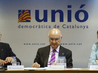 El secretario general de Unió, Ramon Espadaler, Josep Antoni Duran i Lleida, y Joana Ortega, vicepresidenta del Gobierno catalán.