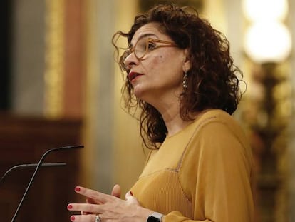 La ministra de Hacienda, Mar&iacute;a Jes&uacute;s Montero.