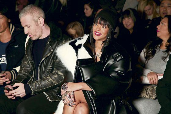 Rihanna, en la París Fashion Week.