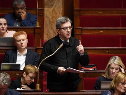 El líder opositor Jean-Luc Mélenchon durante el debate sobre las pensiones en la Asamblea Nacional