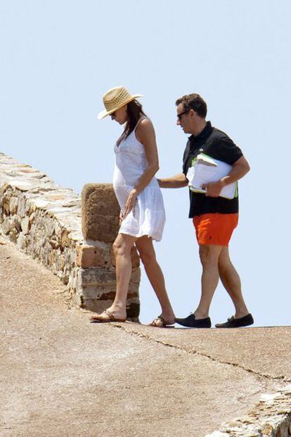 Carla Bruni junto a Nicolas Sarkozy en la Costa Azul.
