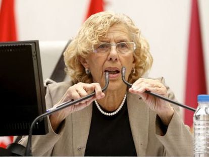 Manuela Carmena, este mi&eacute;rcoles durante el pleno en el Ayuntamiento.