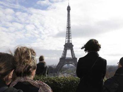 Europa guarda un minuto de silencio por las víctimas de los atentados de París