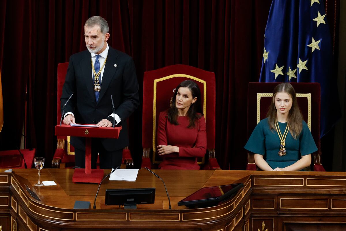 Los ausentes de la inauguración de la XV Legislatura |  Opinión