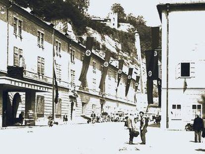 Imagen del Museo de Ciencias Naturales de Salzburgo tras la anexión de Austria por la Alemania nazi en 1938. Ahora ocupa otra sede.