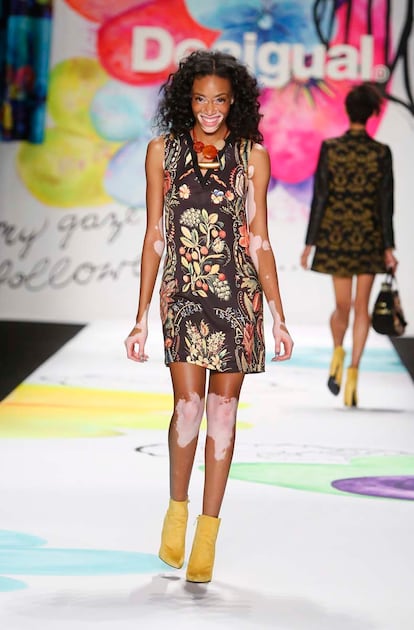 As fue el desfile de Desigual en Nueva York Fotos Pasarelas