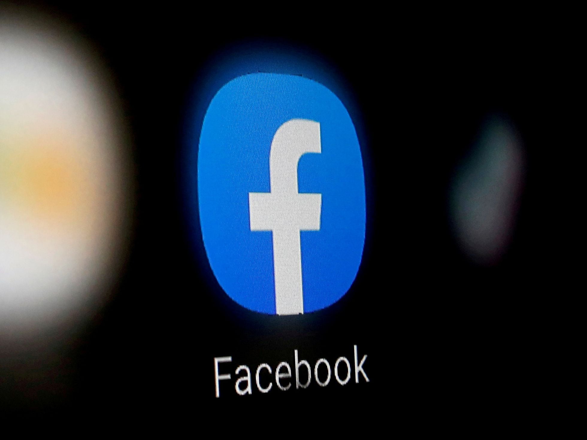 Facebook planea remodelar su identidad de marca con un nuevo nombre |  Tecnología | EL PAÍS