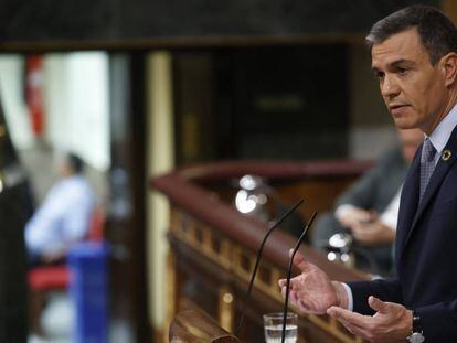 Sánchez anuncia un impuesto especial a la banca y las energéticas para recaudar 3.500 millones al año
