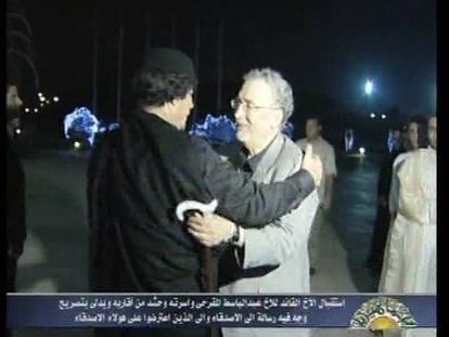Gadafi felicita a Escocia por liberar a Al-Megrahi