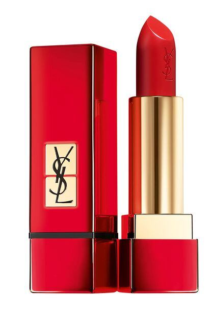 En Yves Saint Laurent han querido presentar una oda al labial clásico y al rojo atemporal y han actualizado su superventas Rouge Pur Couture con nuevos tonos. También con una versión coleccionista con carcasa en rojo.