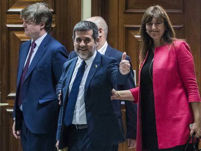 Jordi Sànchez (centro), el pasado 20 de mayo en el Congreso.