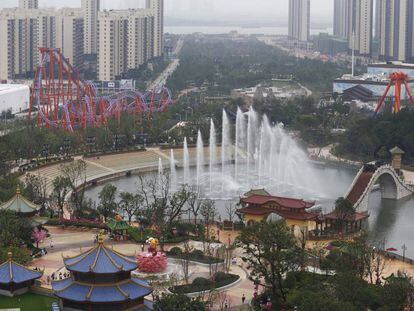 Vista de parte del parque de atracciones de Wanda en Nanchang.