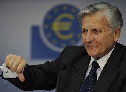 El presidente del BCE, Jean-Claude Trichet, durante la conferencia de prensa ayer tras la reunión del Consejo de Gobierno.