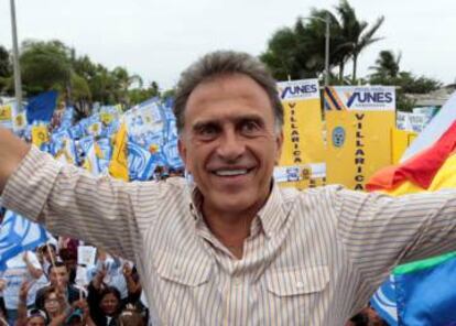 Miguel Angel Yunes, en un acto electoral.