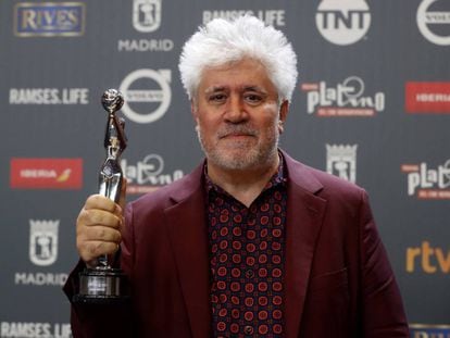 Pedro Almodóvar, con su Platino a la mejor dirección por 'Julieta'.