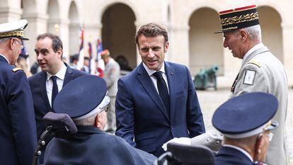 El presidente de Francia, Emmanuel Macron, durante un homenaje a los veteranos de la guerra de Argelia, el 18 de octubre en París.