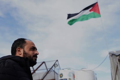 Mohamed Alazza, de 33 años, director del Centro Cultural Lajee del campamento de refugiados de Aida.